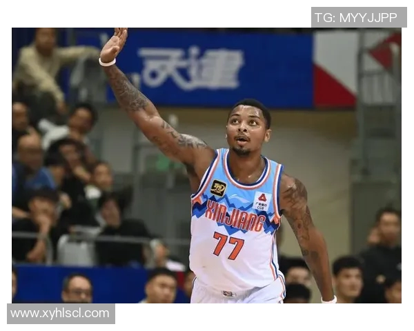 约翰-埃格伯努在CBA比赛中表现出色，成为球队得分王